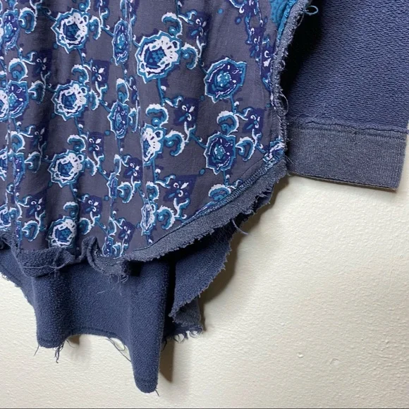 Free People Asymmetrical Raw Trim Hem Oversized Floral Sweater - Picture 4 of 11